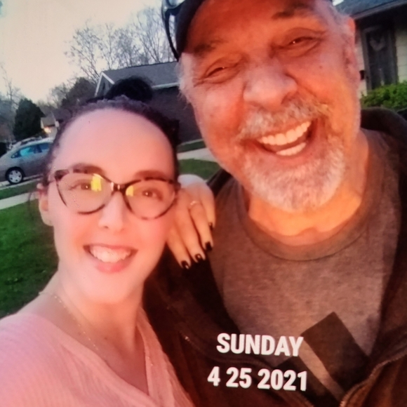 Meet your Posher, Jeri Lynn 🩷 - Picture 15 of 16